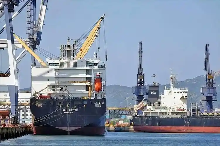 美国和海湾资本联手，俄油海外资产成新战场